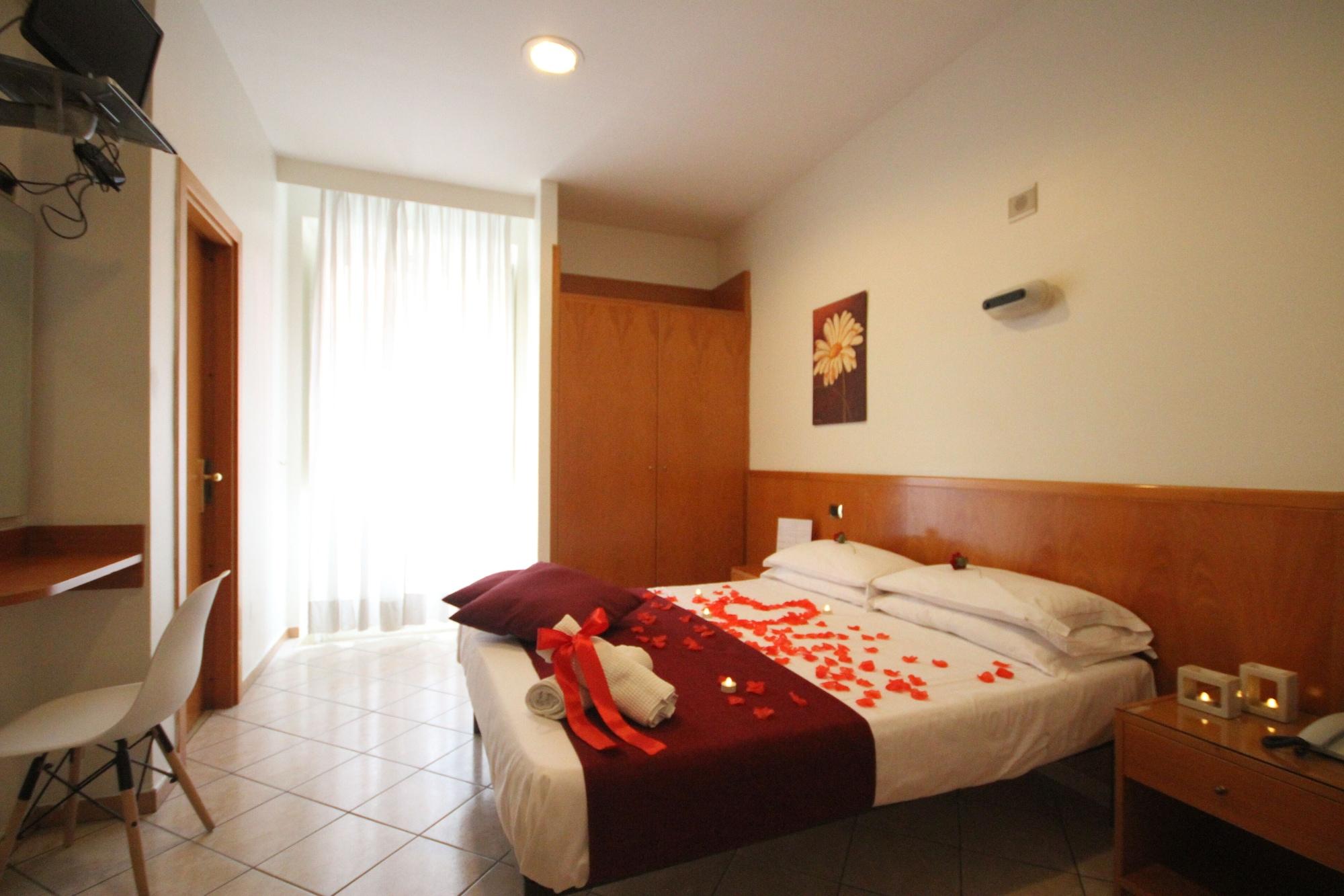 Hotel Zara Napoli Esterno foto